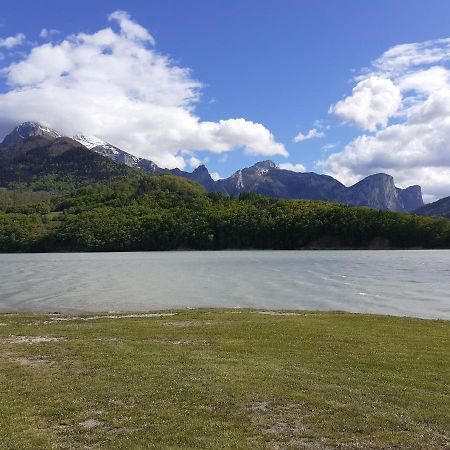 L'éloge de la Nature Corps Esterno foto